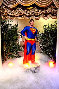 Viva Las Vegas Weddings Chapels - Super Hero Wedding Package