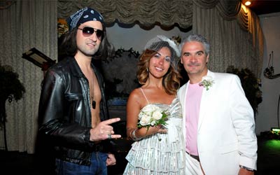 Theme weddings at Viva Las Vegas Rock n' Roll Themed Wedding Package