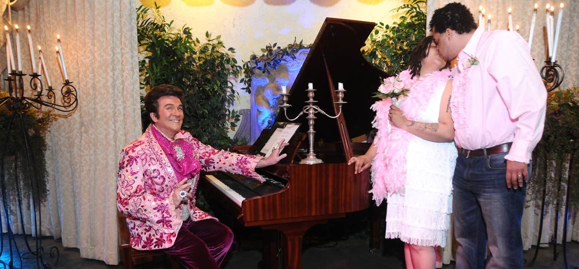 liberace-impersonator-wedding