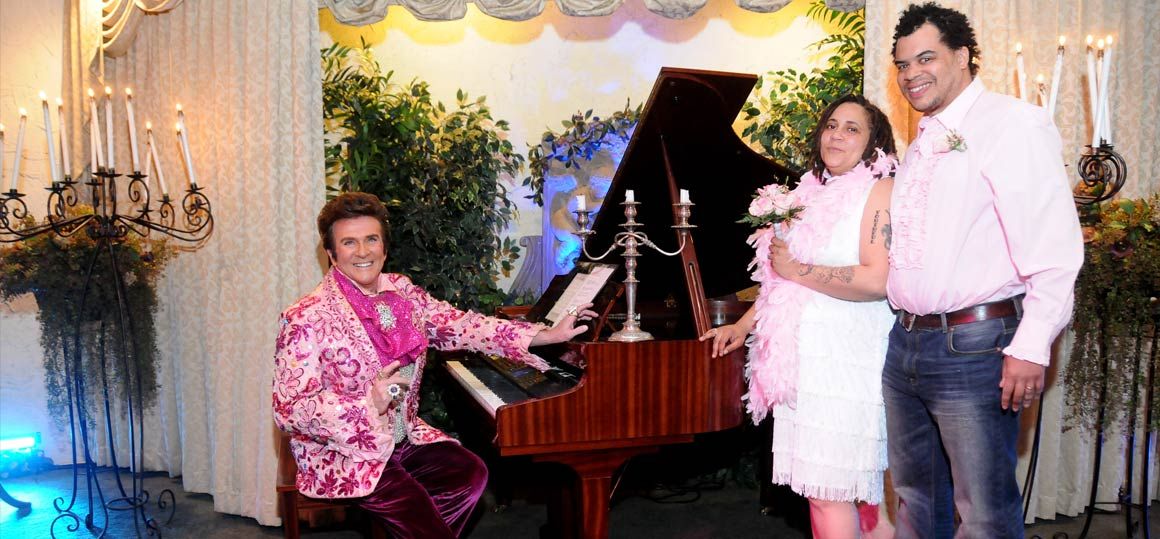 liberace-impersonator-wedding-4